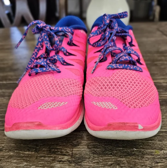 Nike Youth Girls Pink Running Shoes - Picture 8 of 10